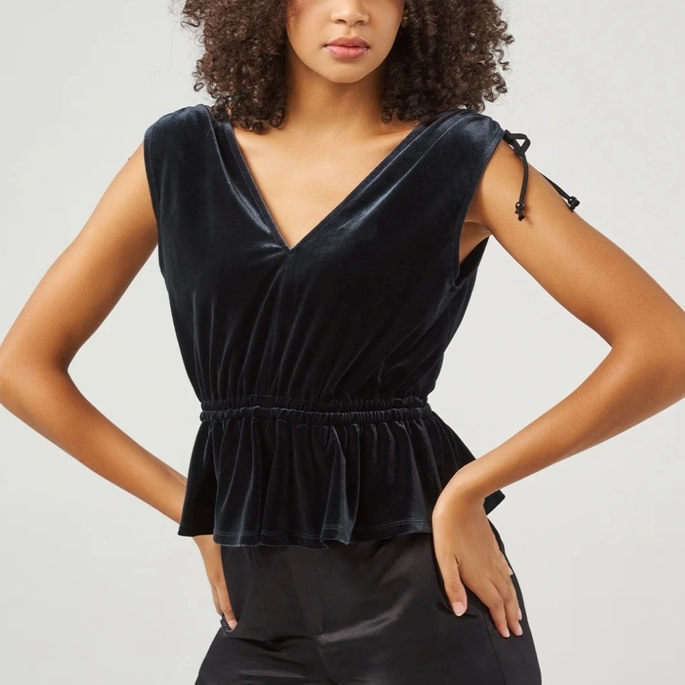 Adyson Parker Velvet Peplum V-neck Top Women’s Size S Ruched Shoulder Holiday